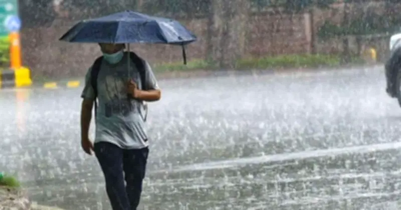 ১৪ অঞ্চলে ঝড়ো হাওয়া ও বৃষ্টির সতর্কবার্তা