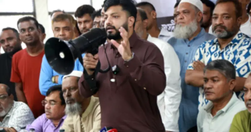 সরকারকে ব্যর্থ প্রমাণে বিভ্রান্তিমূলক প্রচারণা: ইশরাক হোসেন