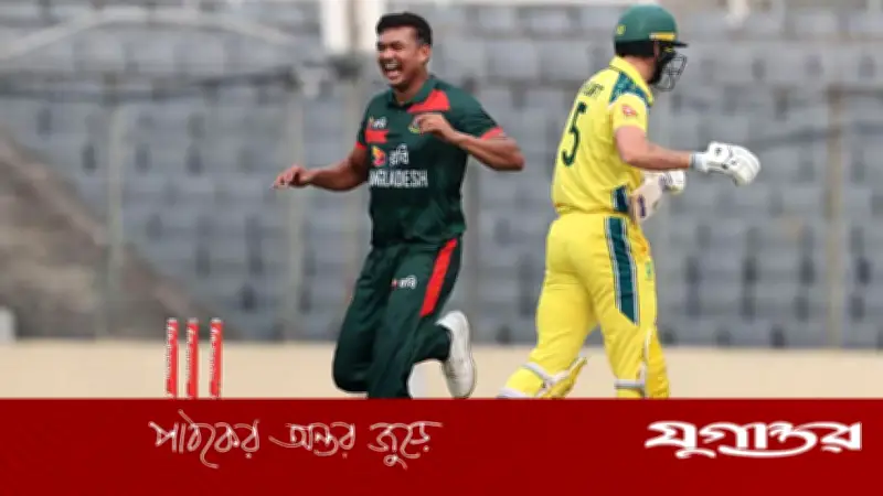 ২ রানে ২ উইকেট হারিয়ে চাপে অস্ট্রেলিয়া
