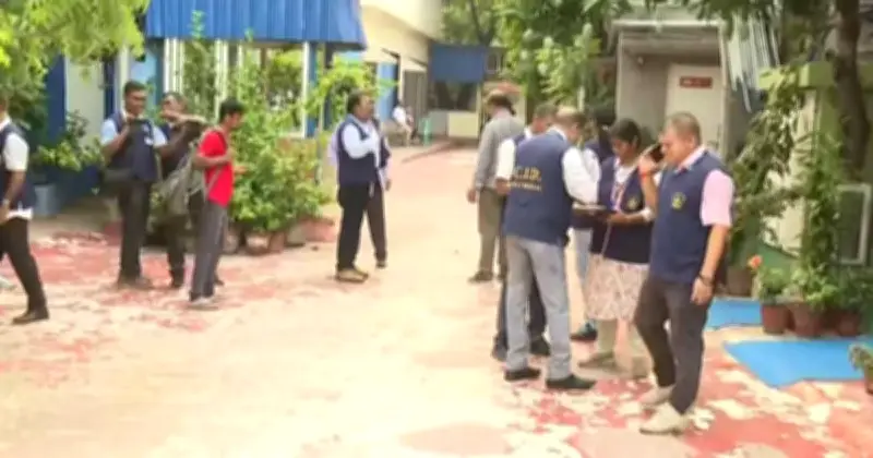 কালীঘাটে তৃণমূল কার্যালয়ে সিআইডি তল্লাশি, অভিষেকের অফিসেও দল