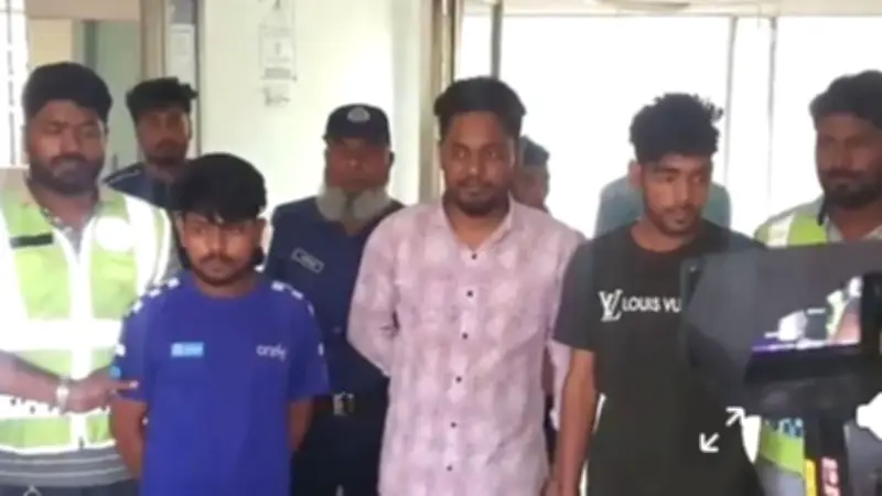 নাটোরে হাসপাতালের পরিচ্ছন্নতাকর্মী দ্বারা নারী ধর্ষণের ঘটনায় ৩ গ্রেপ্তার