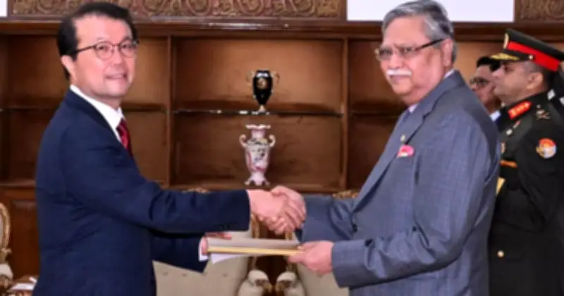 দক্ষিণ কোরিয়ার সাথে বাণিজ্য ও বিনিয়োগ বাড়ানোর আহ্বান রাষ্ট্রপতির