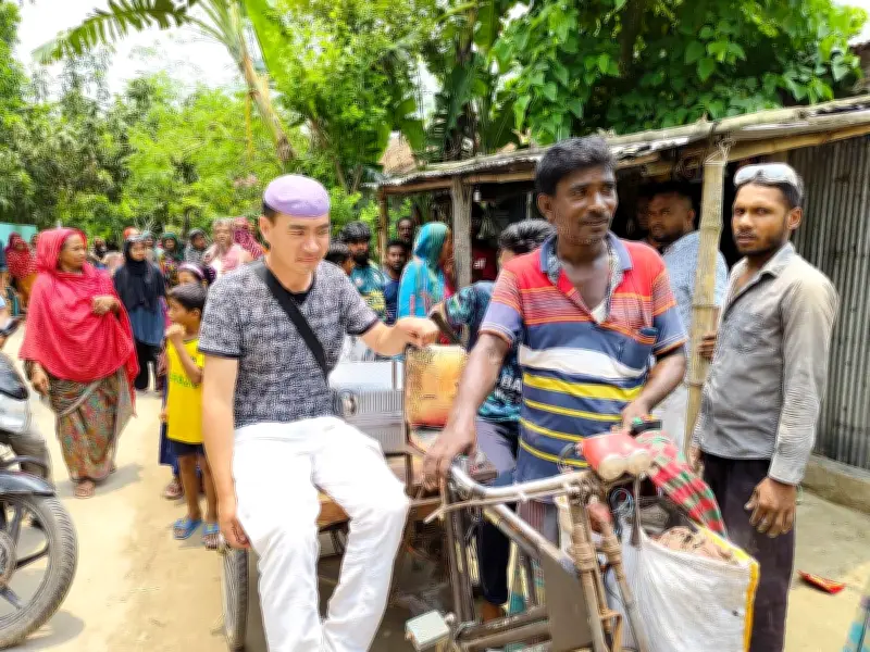 বিয়ে না করেই চীন ফিরলেন যুবক, প্রেমিকার বয়স কম হওয়ায়