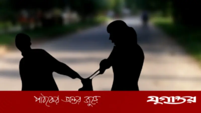 কুষ্টিয়ায় অস্ত্রের মুখে এনজিওকর্মীর টাকা ছিনতাই, আহত ১
