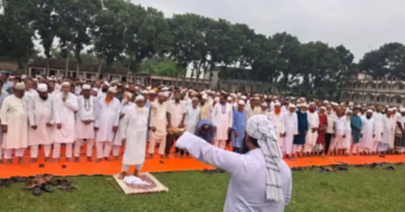ফরিদপুরে আওয়ামী লীগ নেতা মনিরুজ্জামান সরদারের জানাজা সম্পন্ন