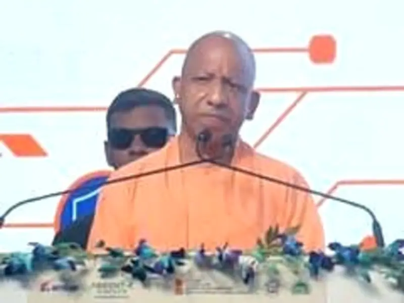 অযোধ্যায় রামমন্দিরের দান লুট: আইনজীবীদের সিদ্ধান্ত মামলা না করার, জরিমানা ৫ লাখ