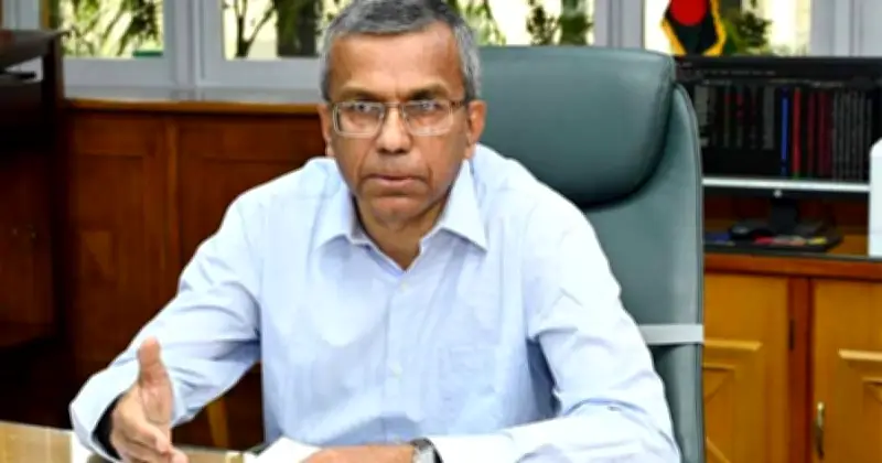 ইসলামী ব্যাংক নিয়ে জল্পনা না করার আহ্বান গভর্নরের