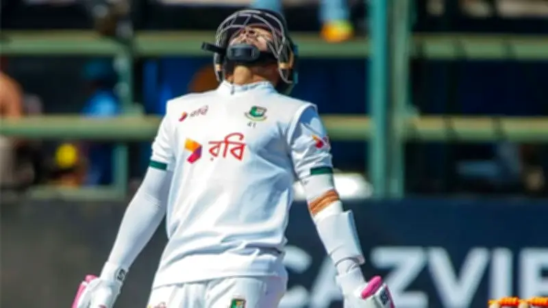 বাংলাদেশকে ইনিংস ও ৮৫ রানে হারাল জিম্বাবুয়ে