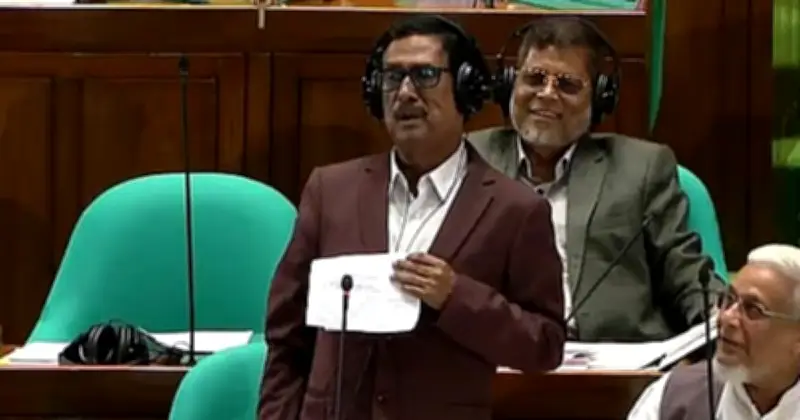 সংসদে বীর মুক্তিযোদ্ধাদের সম্মানি ভাতা বৃদ্ধির দাবি ফজলুর রহমানের