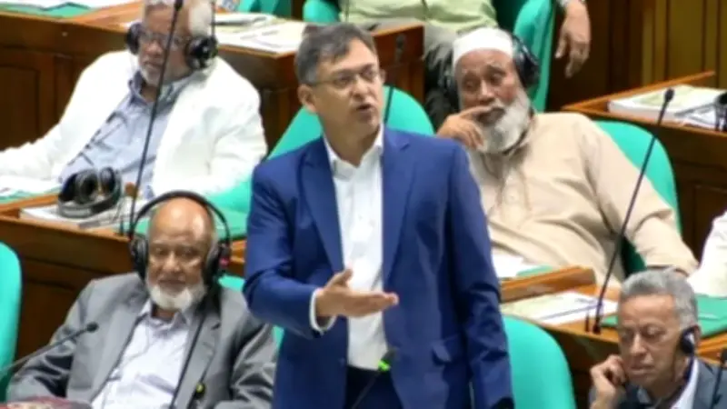 সংবেদনশীল সীমান্তে কাঁটাতারের বেড়া নির্মাণের পরিকল্পনা বাংলাদেশের