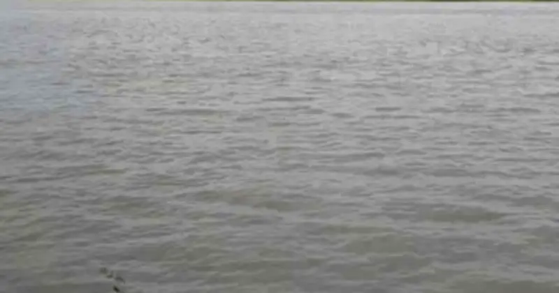 আন্তঃসীমান্ত নদীর পানি বণ্টন চুক্তি পর্যালোচনা করছে সরকার: পানিসম্পদমন্ত্রী