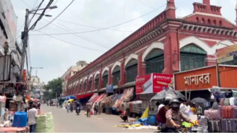 বাংলাদেশিদের জন্য ট্যুরিস্ট ভিসা চালু, কলকাতার ব্যবসায়ীদের আশা