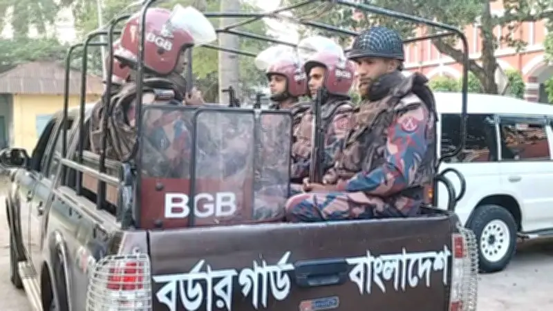 রাজধানীতে বিজিবি মোতায়েন, সালমান শাহর মরদেহ উত্তোলনের আদেশ বাতিল, বিআইডব্লিউটিএ পরিচালক বরখাস্ত