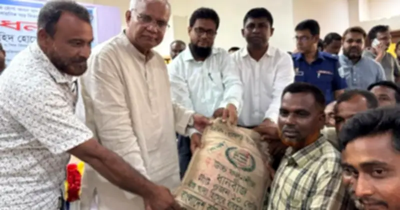 বিএনপি সর্বদা জনগণের পাশে থাকতে চায়: সমাজকল্যাণমন্ত্রী