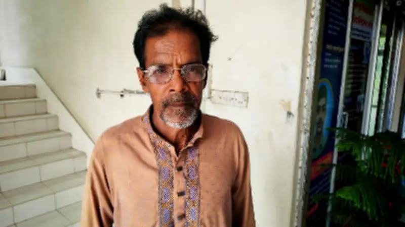 প্রধান শিক্ষককে জুতাপেটার অভিযোগে বিএনপি নেতাকে কারণ দর্শানোর নোটিশ
