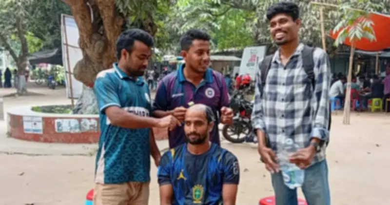 কথা রাখলেন রাবির ব্রাজিল সমর্থক জালাল, আর্জেন্টিনার জয়ে ন্যাড়া হলেন