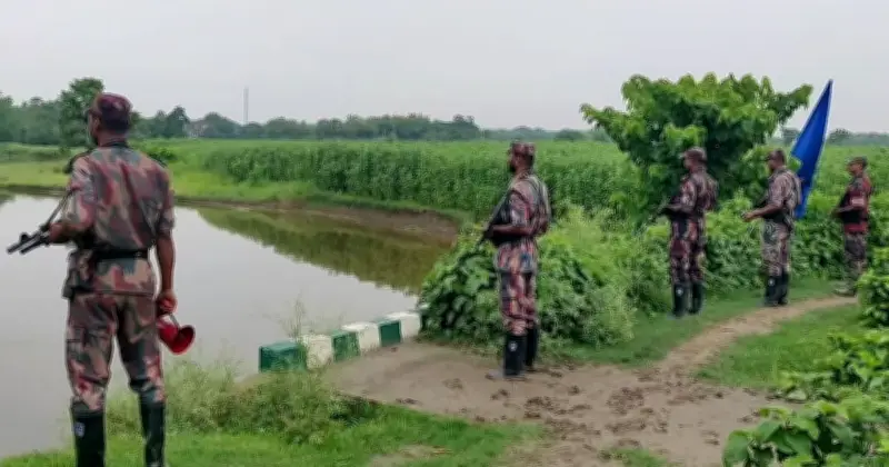 বিএসএফের পুশইন চেষ্টা অব্যাহত, মেহেরপুর ও লালমনিরহাটে ৭ জনকে ঠেলার চেষ্টা