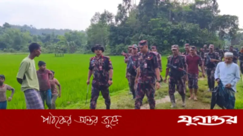বড়লেখা সীমান্তে পুশইনে মরিয়া বিএসএফ, কঠোর অবস্থানে বিজিবি-জনতা