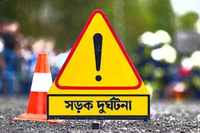চট্টগ্রামের সীতাকুণ্ডে বাস-অটোরিকশা সংঘর্ষে চালক নিহত, চালক গ্রেপ্তার