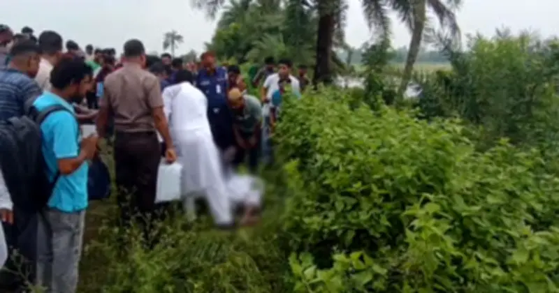নওগাঁয় কলেজ শিক্ষক নেয়ামুল বাশিরের মরদেহ উদ্ধার, হত্যার অভিযোগ