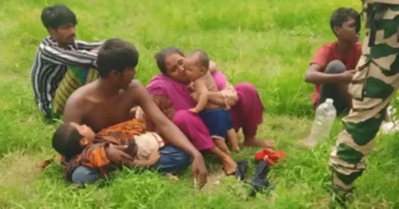 কুড়িগ্রামে শূন্যরেখা থেকে দম্পতি ও শিশুদের সরিয়ে নেওয়া