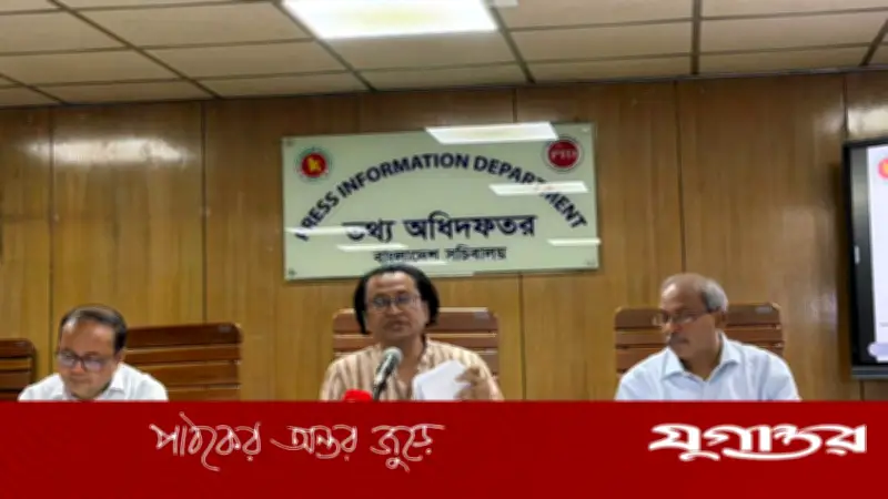শেখ হাসিনার বক্তব্য প্রচারে নিষেধাজ্ঞা অমান্য করছে কিছু গণমাধ্যম: তথ্য উপদেষ্টা