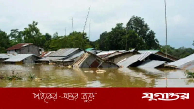 বন্যায় দুধকুমার বিপৎসীমার ওপরে, সতর্ক অবস্থায় ৫ নদী
