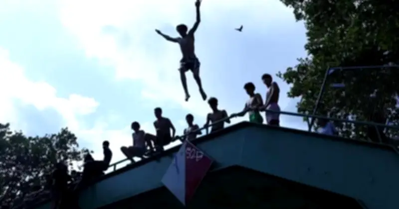 ইউরোপে তীব্র দাবদাহে ফ্রান্সে পানিতে ডুবে ৪০ জনের মৃত্যু