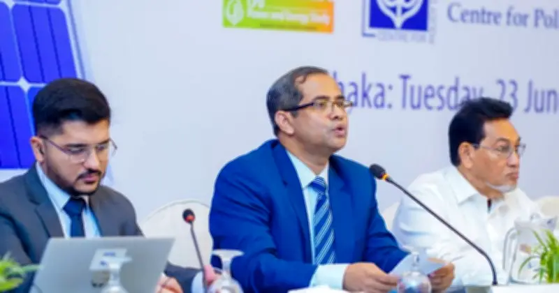 সৌরশক্তি খাতে নীতি সংস্কার ও কর কমানোর ওপর জোর বিশেষজ্ঞদের