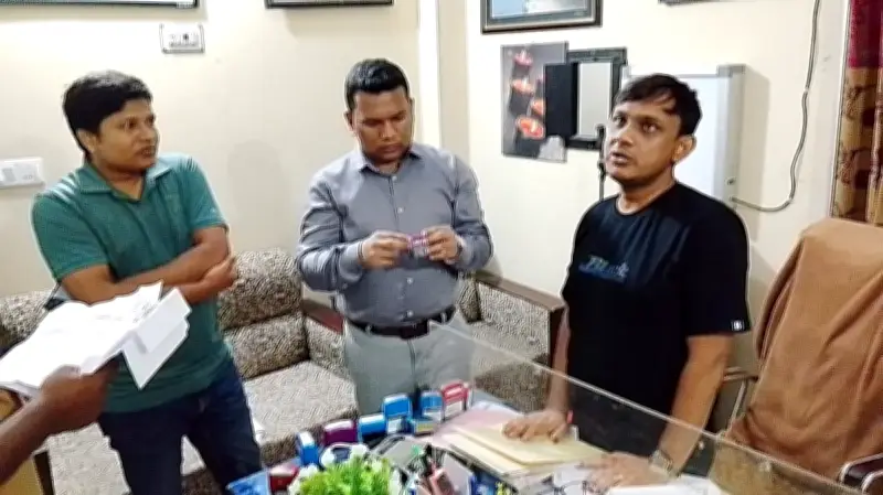 বাগমারায় ভুয়া ডাক্তারকে ৬ মাসের কারাদণ্ড, শিশুমৃত্যুর ঘটনায় অভিযান