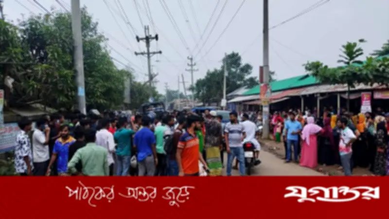 ছুটি না পেয়ে অসুস্থ অবস্থায় নারী শ্রমিকের মৃত্যু, ৫ কারখানায় ভাঙচুর