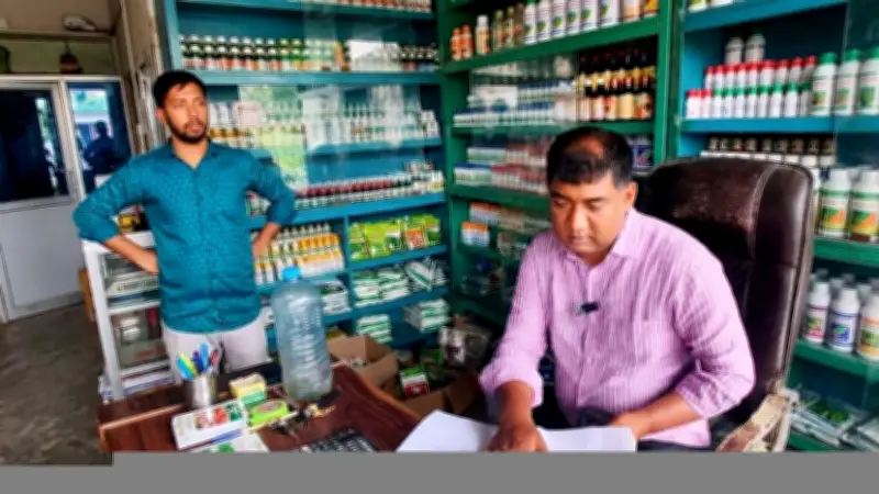 মানিকগঞ্জে সারের বাজারে কারসাজি: ৪ ব্যবসায়ীকে জরিমানা
