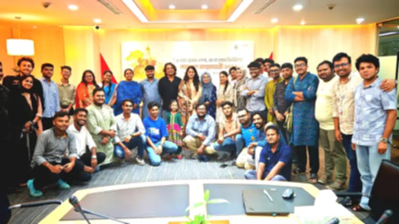 প্রথম আলো বন্ধুসভায় নজরুলের জন্মজয়ন্তী উদযাপন