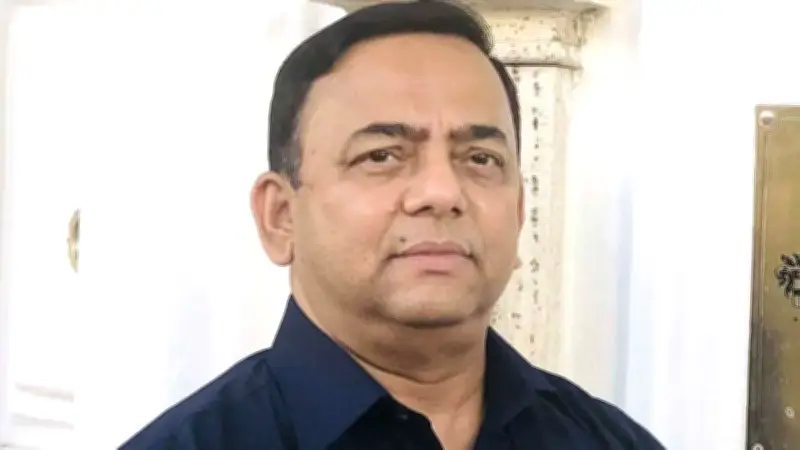 সাবেক আইজিপি বেনজীর আহমেদ দুবাইয়ে গ্রেপ্তার, ইসলামী ব্যাংককে আড়াই হাজার কোটি টাকা বিশেষ ধার দিলো বাংলাদেশ ব্যাংক