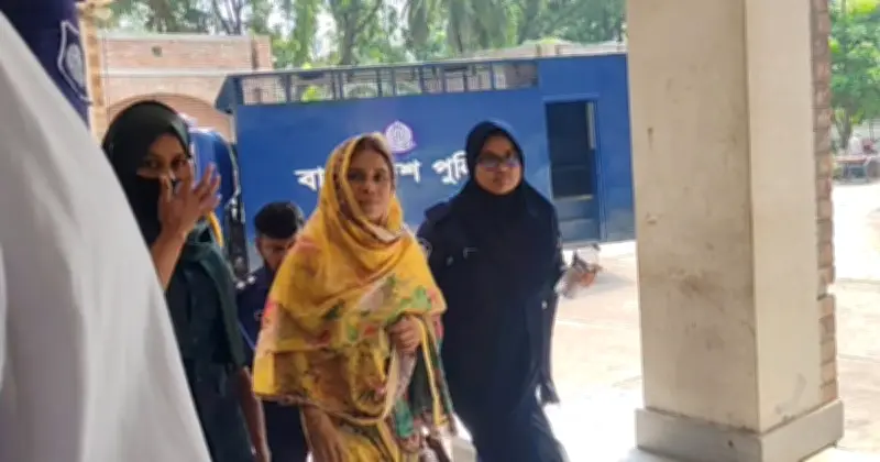 সাবেক সংসদ সদস্য লায়লা পারভীন সেঁজুতি নতুন হত্যা মামলায় গ্রেফতার