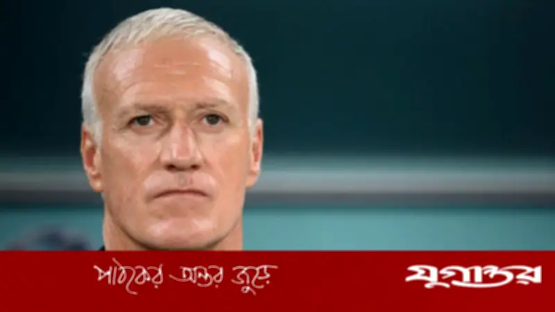 মায়ের মৃত্যুতে দেশে ফিরছেন ফ্রান্স কোচ দিদিয়ের দেশম