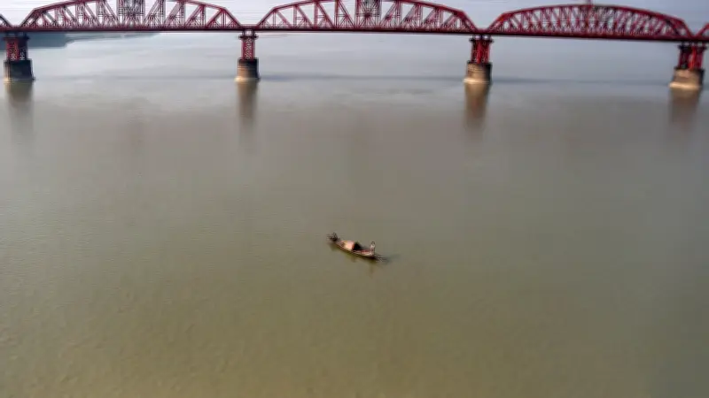গঙ্গা চুক্তি নবায়নে প্রকৃতিসম্মত পন্থা ও জাতিসংঘ সনদ গ্রহণের তাগিদ