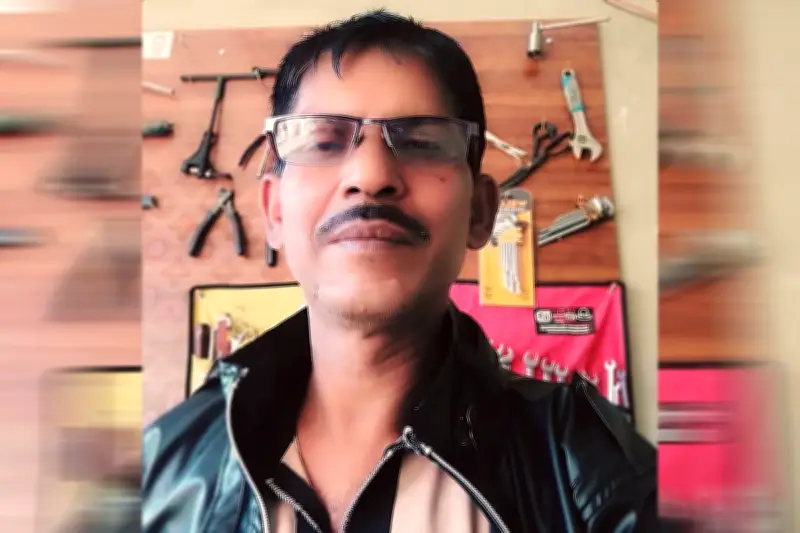 মিরসরাইয়ে কাভার্ড ভ্যানের চাপায় গ্যারেজ মালিকের মৃত্যু