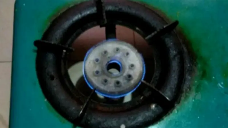 গ্যাসের চুলা জ্বালাতে সমস্যা হতে পারে, সরবরাহ কমেছে