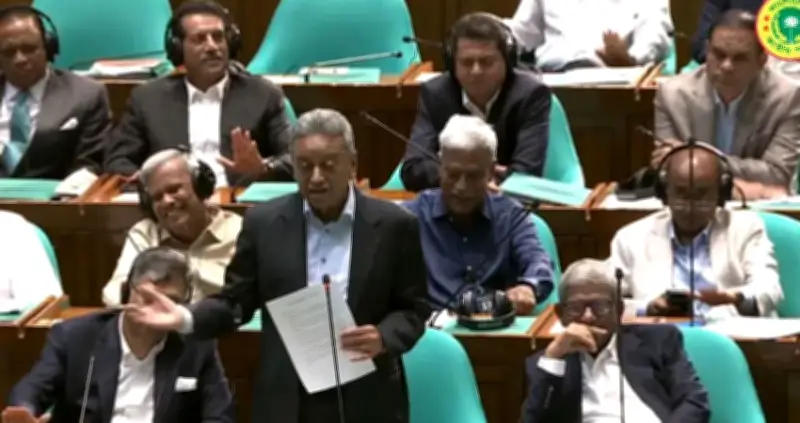সরকার অর্থনৈতিক ঝুঁকি মোকাবিলায় ‘৩-আর’ কৌশল গ্রহণ করেছে