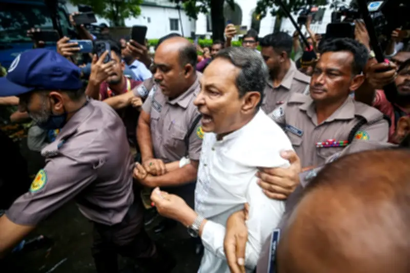হাসানুল হক ইনুকে ১০ বছরের কারাদণ্ড, মানবতাবিরোধী অপরাধে দোষী সাব্যস্ত
