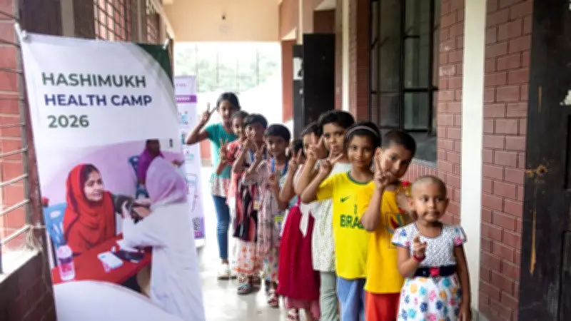 হাসিমুখ সমাজ কল্যাণ সংস্থার স্বাস্থ্য ক্যাম্পে ৩০০ জন পেলেন বিনামূল্যে সেবা