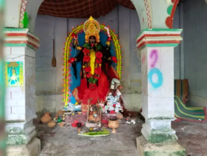 ফরিদপুরে কালীমন্দিরে আবারও প্রতিমা ভাঙচুর, দুই দিনে দ্বিতীয় ঘটনা