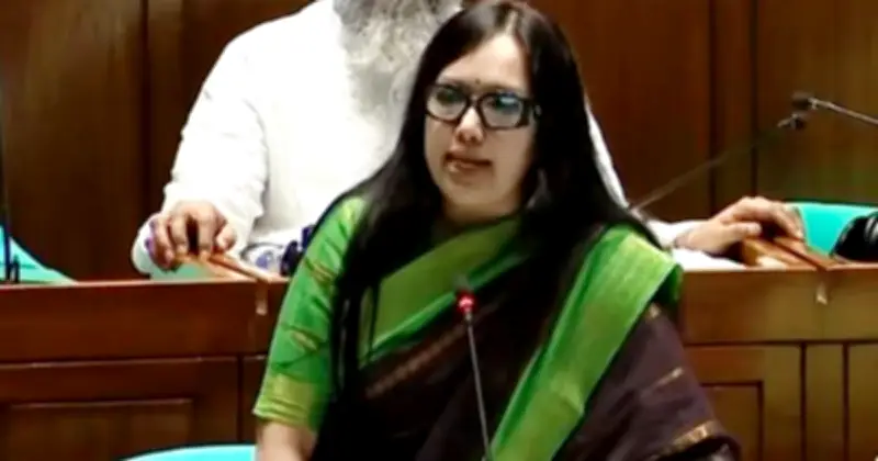 স্বতন্ত্র এমপি রুমিন ফারহানার বাজেট নিয়ে প্রশ্ন