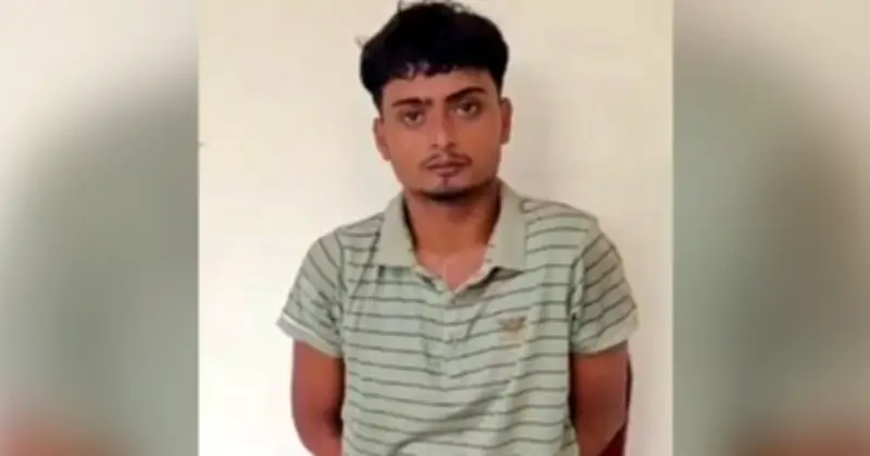 ভুজপুর সীমান্ত থেকে ভারতীয় নাগরিক আটক, থানায় মামলা