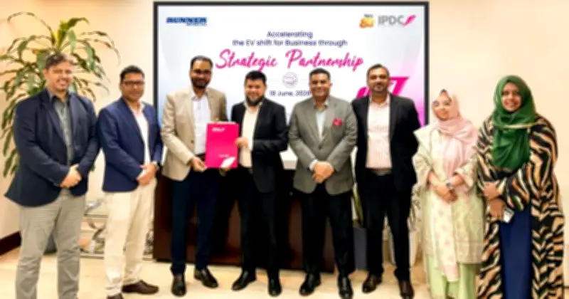 আইপিডিসি ফাইন্যান্স ও রানার মোটরসের বাণিজ্যিক গাড়ি অর্থায়নে চুক্তি