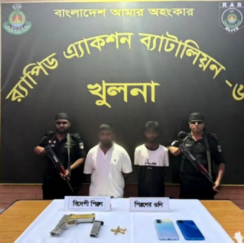 খুলনায় যৌথ অভিযানে আরও ১৭ জন গ্রেপ্তার, বি-কোম্পানির অস্ত্রধারী সন্ত্রাসী বিল্লু আটক