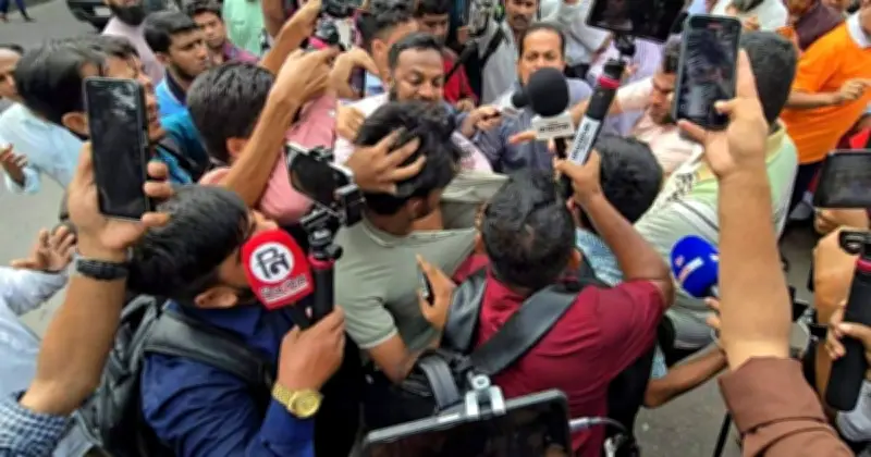 ঢাকায় জামায়াতের মিছিলে সাংবাদিকের ওপর হামলা, আহত ১