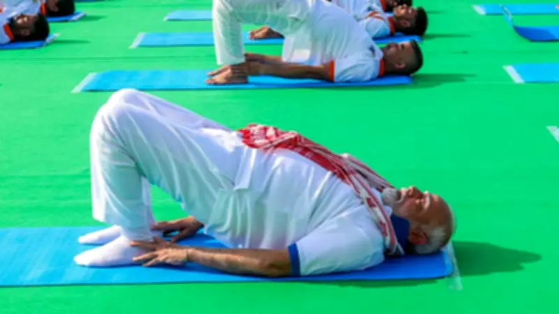 সব বয়সে যোগচর্চা ছড়িয়ে দেওয়ার আহ্বান মোদির
