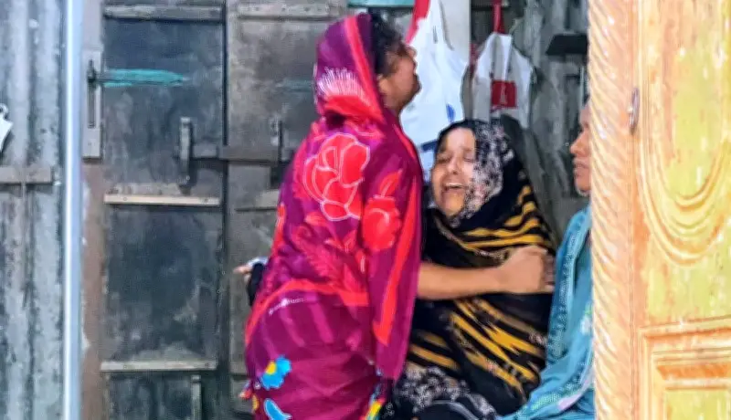 ঢাকার দোহারে পাঁচ দিনের ব্যবধানে মা-মেয়ের মৃত্যু, এনজিও চাপের অভিযোগ
